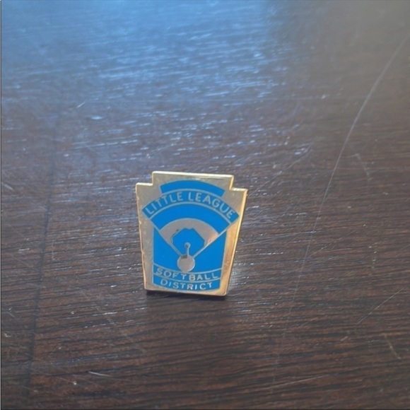 Vintage Little League Softball Pin - Picture 3 of 5